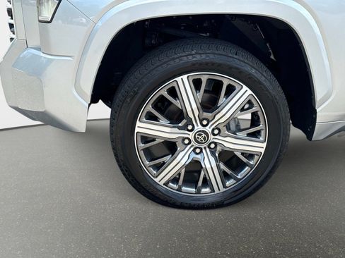 Used 2023 Toyota Tundra Capstone AWD/4WD image 12