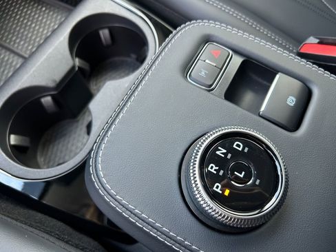 Used 2022 Ford Mustang Mach-E Select image 20