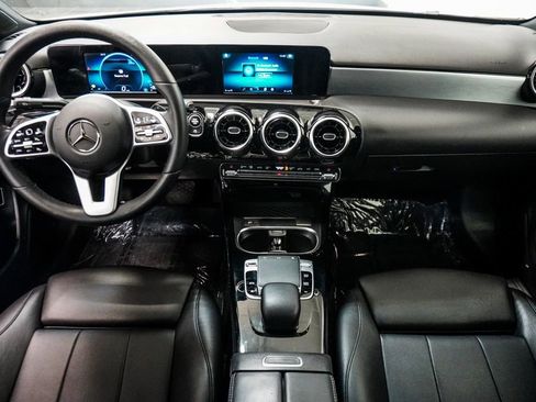 Used 2019 Mercedes-Benz A 220 4MATIC image 11