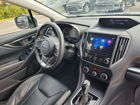 Used 2019 Subaru Crosstrek 2.0i Limited w/ Popular Package #4 image 8