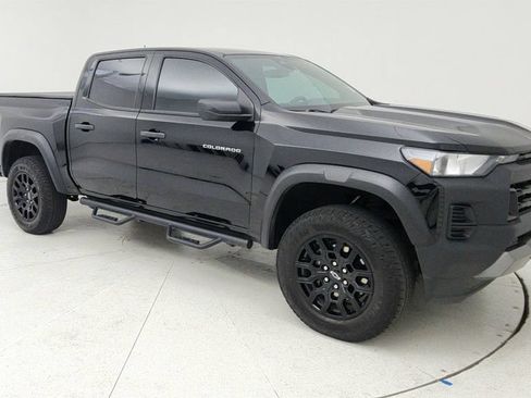 Used 2024 Chevrolet Colorado Trail Boss AWD/4WD image 1
