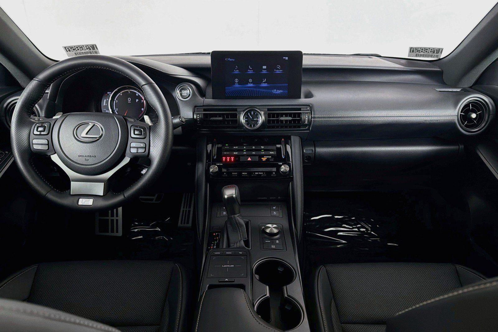 Used 2025 Lexus IS 350 F Sport RWD image 4