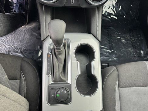 Used 2023 Chevrolet Blazer LT image 23