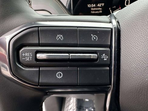 Used 2025 GMC Yukon AT4 w/ LPO, Floor Liner Package image 16