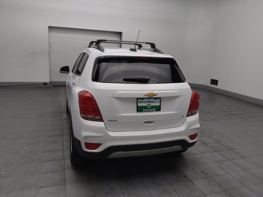 Used 2020 Chevrolet Trax LT w/ LT Convenience Package FWD image 6