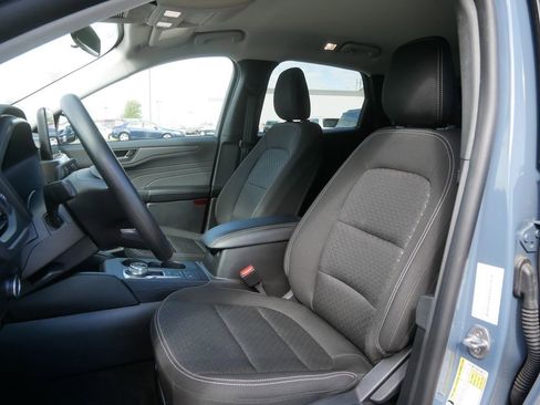 Used 2025 Ford Escape Active FWD image 9