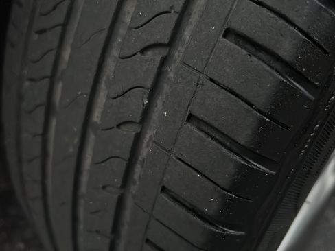 Used 2012 Hyundai Accent GLS image 39