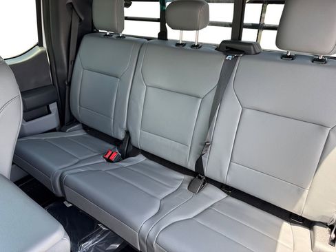 New 2025 Ford F550 4x4 SuperCab Super Duty image 13