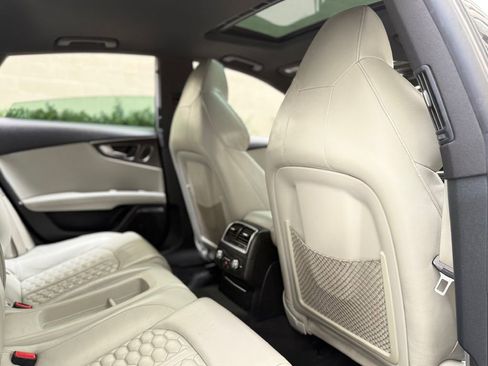 Used 2014 Audi RS 7 Prestige image 25