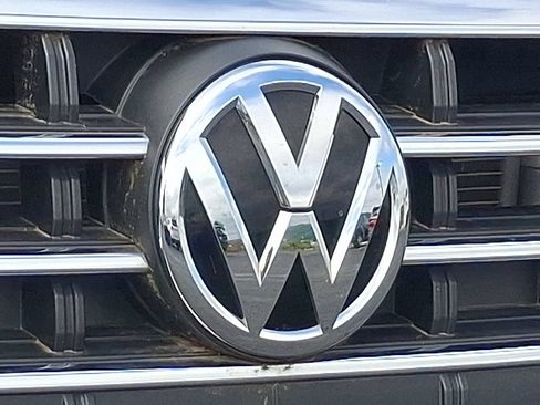 Used 2021 Volkswagen Jetta S FWD image 25