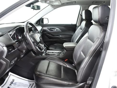 Used 2018 Chevrolet Traverse Premier w/ Redline Edition AWD/4WD image 6