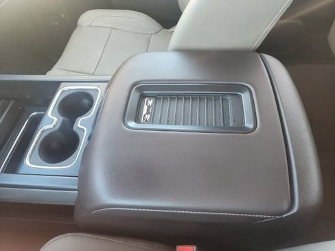 Used 2017 Chevrolet Silverado 2500 LTZ w/ Duramax Plus Package image 36