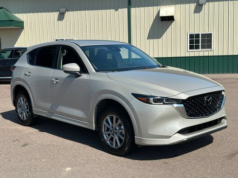 Used 2025 MAZDA CX-5 AWD 2.5 S w/ Select Package image 7