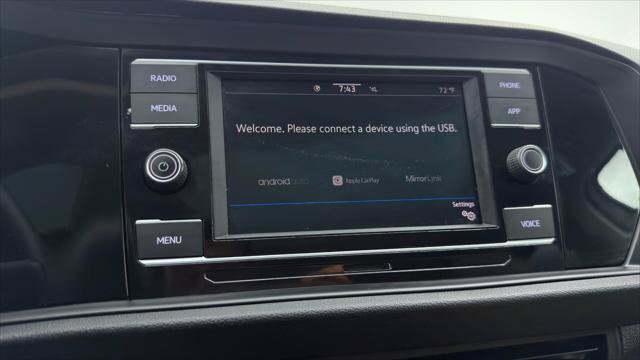 Used 2020 Volkswagen Jetta SE w/ SE Cold Weather Package FWD image 33