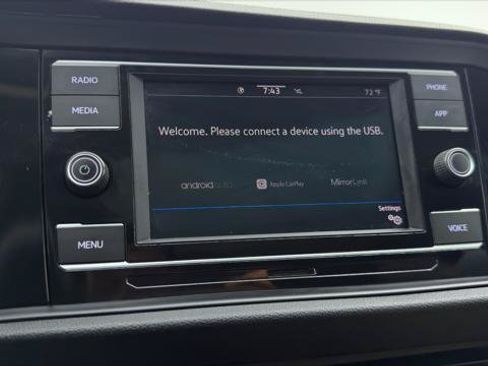 Used 2020 Volkswagen Jetta SE w/ SE Cold Weather Package FWD image 33