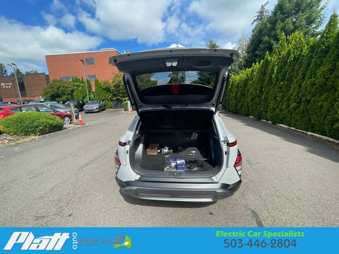 Used 2024 Hyundai Kona Limited FWD image 48