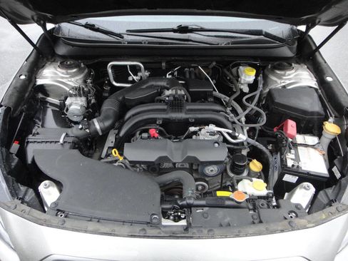 Used 2019 Subaru Outback 2.5i AWD/4WD image 14