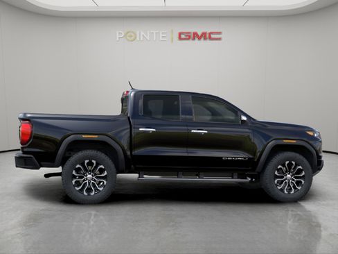 New 2026 GMC Canyon Denali image 9