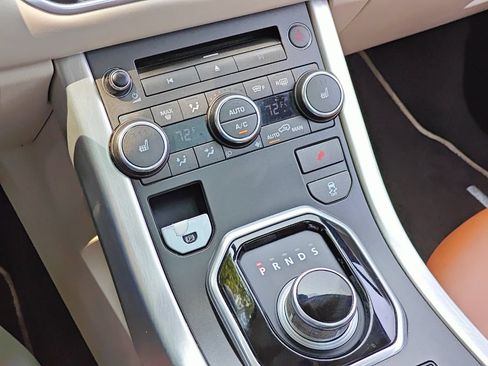 Used 2012 Land Rover Range Rover Evoque Prestige w/ Prestige Premium Pkg AWD/4WD image 26