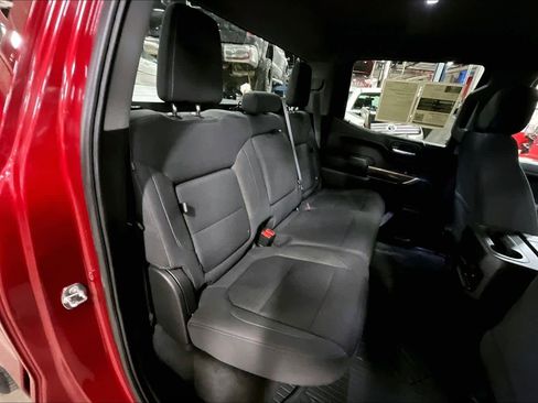 Used 2021 Chevrolet Silverado 1500 RST image 18