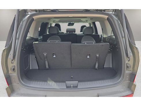 New 2024 Hyundai Santa Fe Limited AWD/4WD image 9
