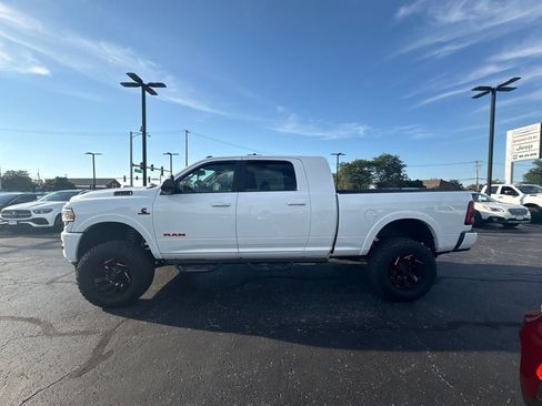 Used 2019 RAM 2500 Laramie w/ Night Edition AWD/4WD image 6