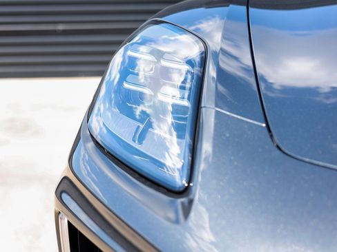 New 2026 Porsche Panamera 4 image 13