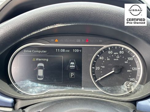 Used 2023 Nissan Versa SV FWD image 21