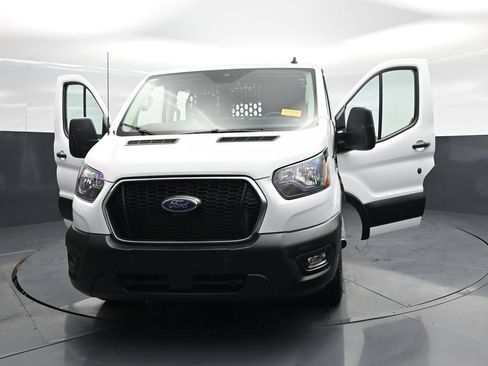Certified 2025 Ford Transit 250 Low Roof w/ Exterior Upgrade Package RWD image 21