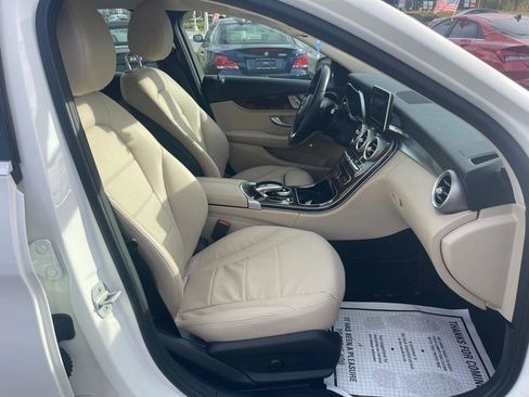 Used 2015 Mercedes-Benz C 300 4MATIC Sedan image 21