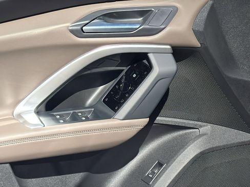 New 2025 Audi Q5 Premium w/ Convenience Package image 12