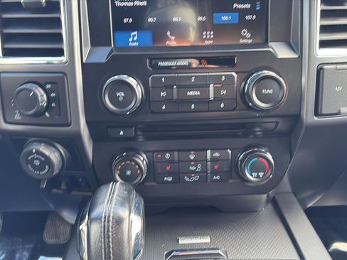 Used 2016 Ford F150 XLT w/ Equipment Group 302A Luxury image 17