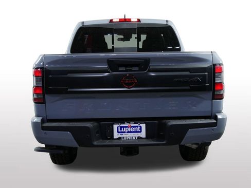New 2026 Nissan Frontier PRO-4X w/ Tow Package AWD/4WD image 9