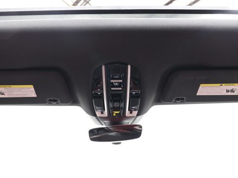 Used 2018 Porsche Panamera 4S Executive w/ Carbon Fiber Interior Package AWD/4WD image 43