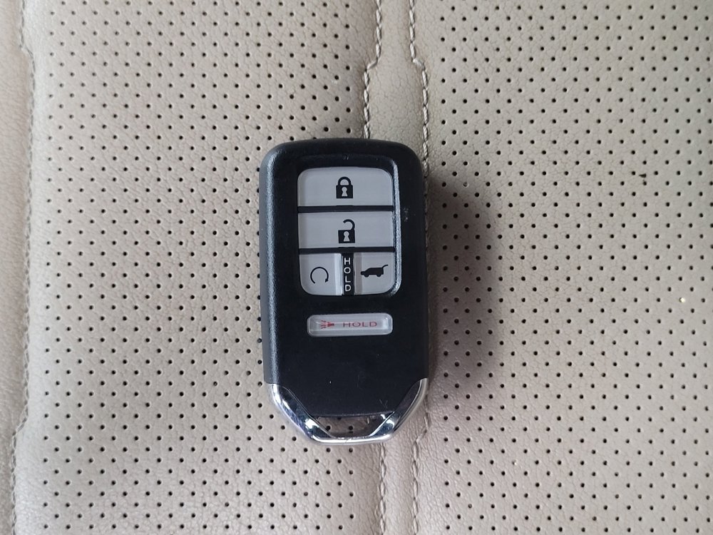 Used 2019 Honda CR-V Touring image 32