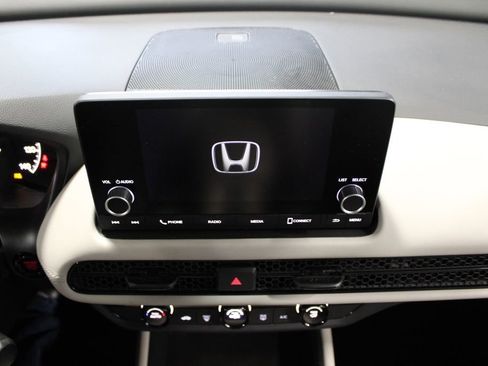Certified 2025 Honda HR-V LX image 26