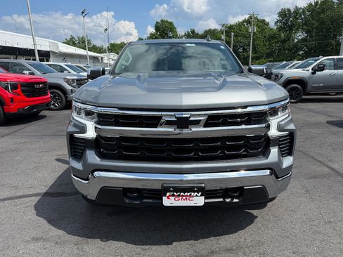 Used 2023 Chevrolet Silverado 1500 LT AWD/4WD image 8