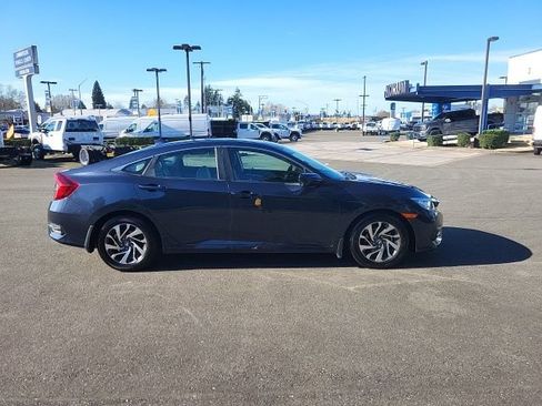 Used 2017 Honda Civic EX image 6
