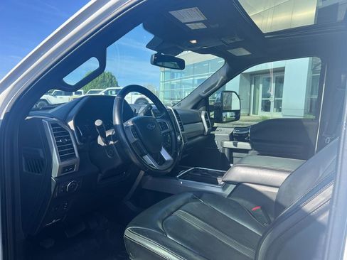 Used 2015 Ford F150 XL w/ Equipment Group 101A Mid AWD/4WD image 9