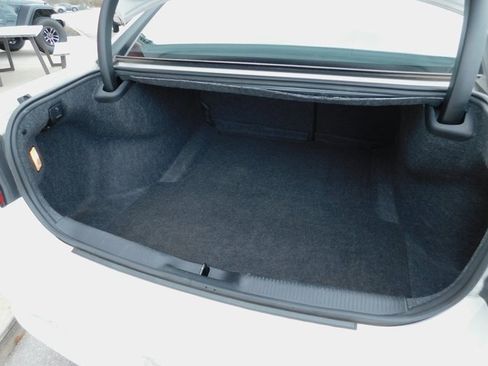 Used 2022 Dodge Charger SXT image 12