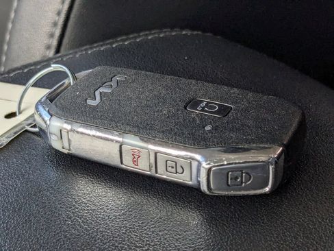 Used 2024 Kia Seltos EX AWD/4WD image 38