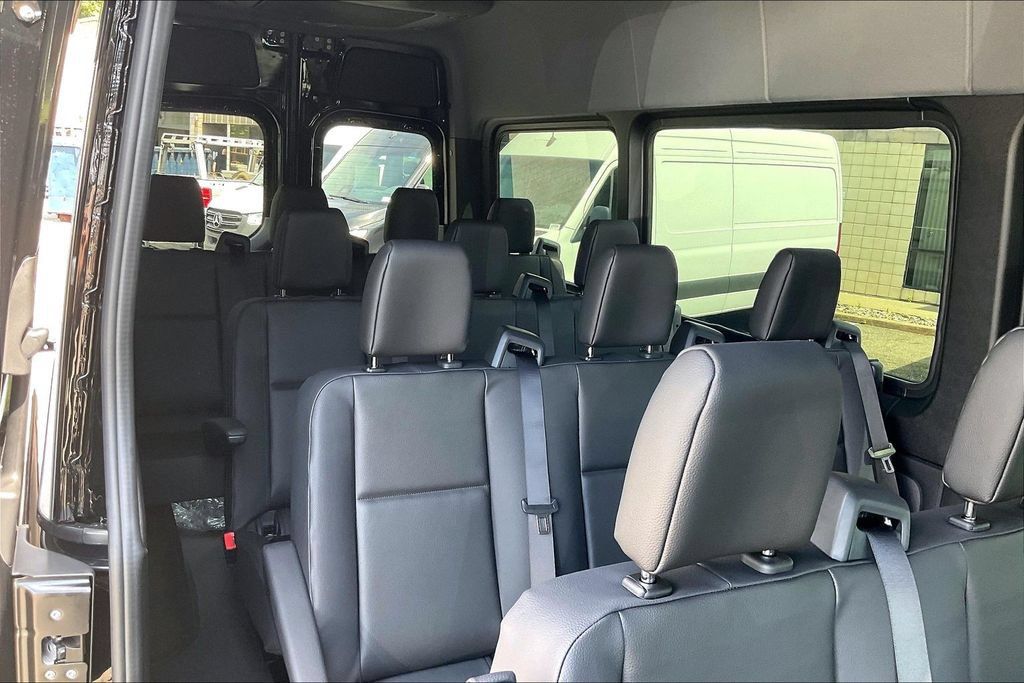 New 2026 Mercedes-Benz Sprinter 2500 image 10