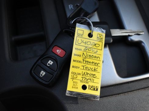 Used 2016 Nissan Frontier SV w/ SV Value Truck Package image 37