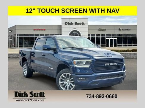 Used 2023 RAM 1500 Laramie AWD/4WD image 1
