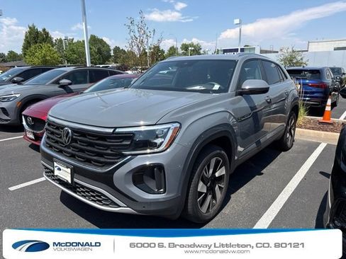 Certified 2026 Volkswagen Atlas Cross Sport SE AWD/4WD image 1