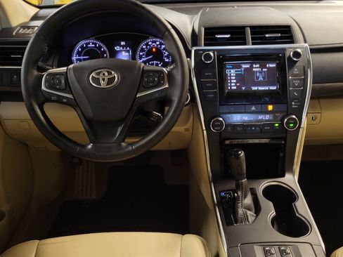 Used 2015 Toyota Camry XLE image 22