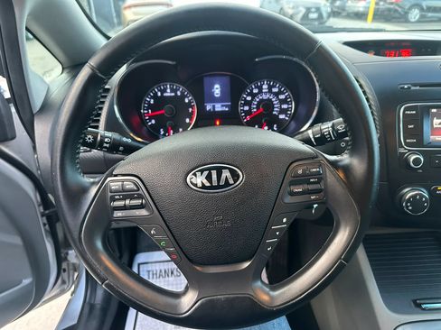 Used 2015 Kia Forte EX w/ UVO Package W/17" Alloys FWD image 23