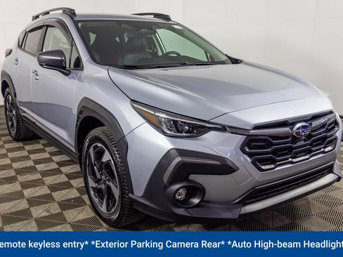 Used 2024 Subaru Crosstrek 2.5i Limited w/ Crosstrek Mirror Package AWD/4WD image 11