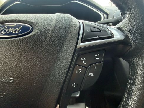 Used 2020 Ford Fusion Energi Titanium image 29