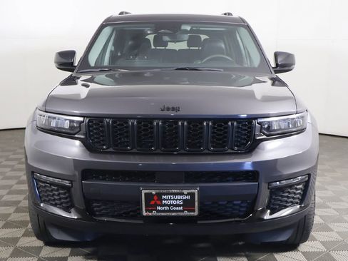 Used 2023 Jeep Grand Cherokee L Limited w/ Black Appearance Package AWD/4WD image 13